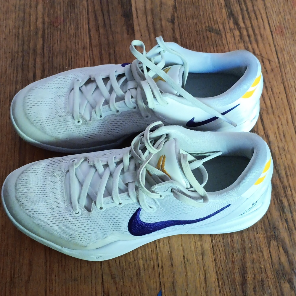 Nike shoes